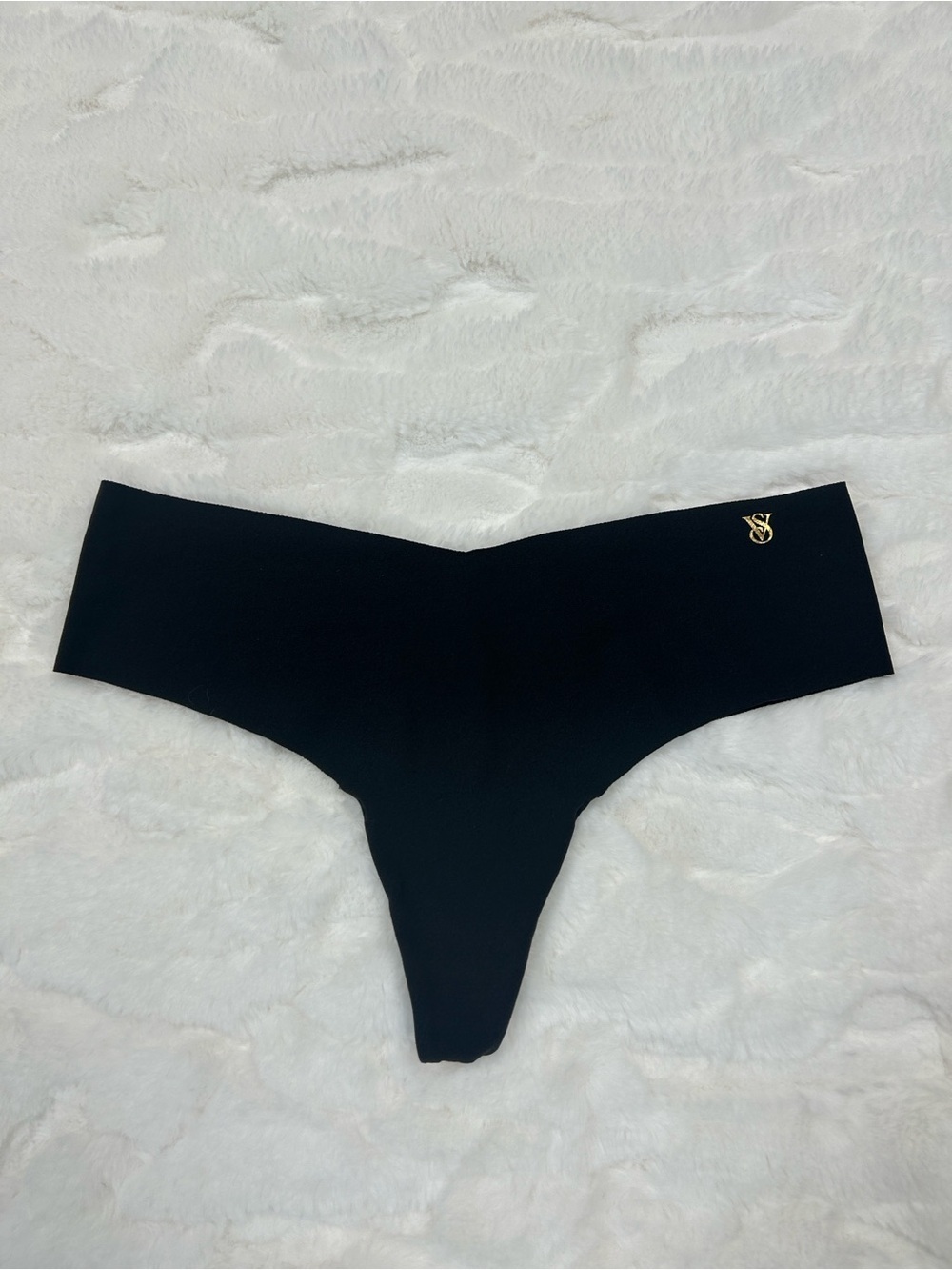 Victoria's Secret No Show Thong Panty S